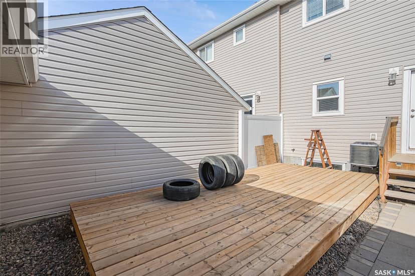 404 Underhill ROAD — photo 33 of 40