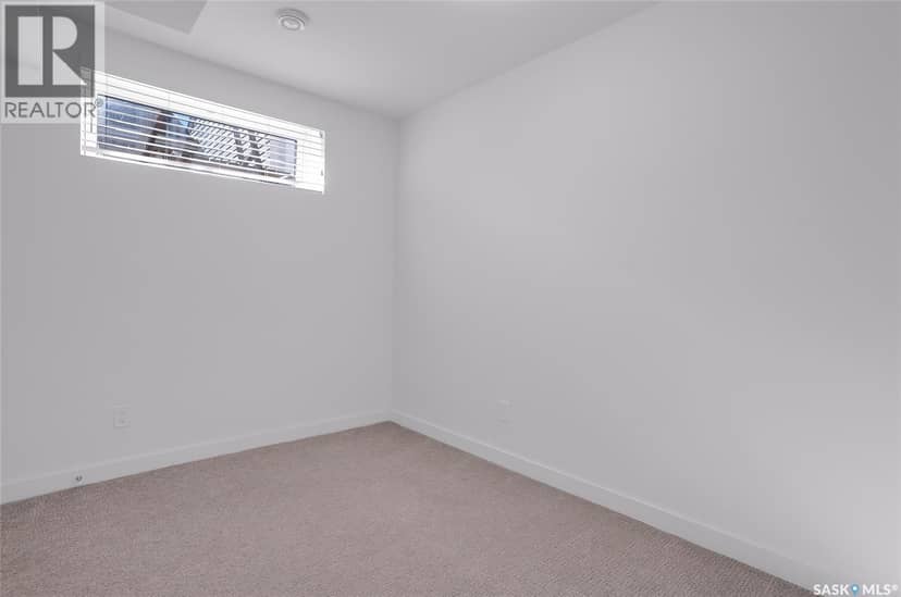404 Underhill ROAD — photo 36 of 40