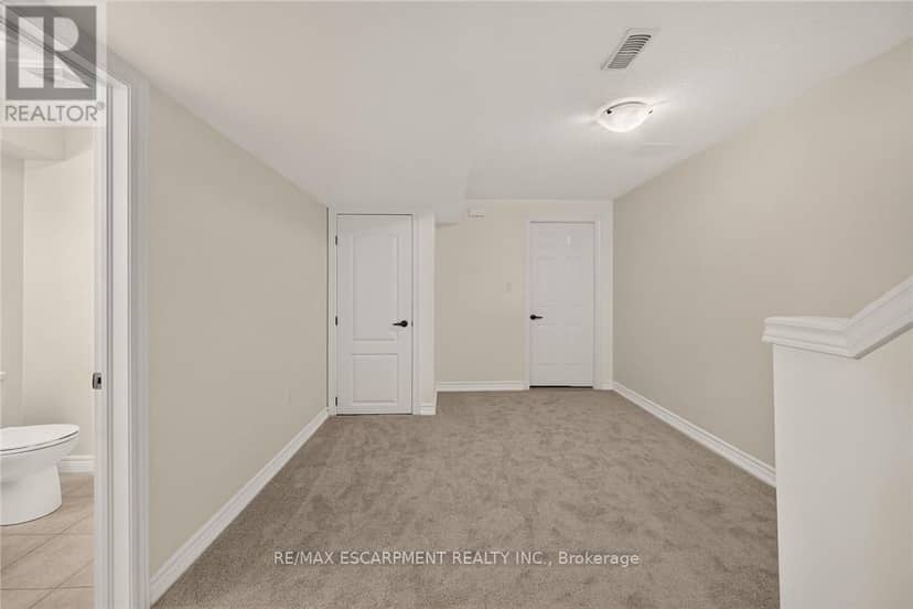 14 Ecker Lane — photo 30 of 40