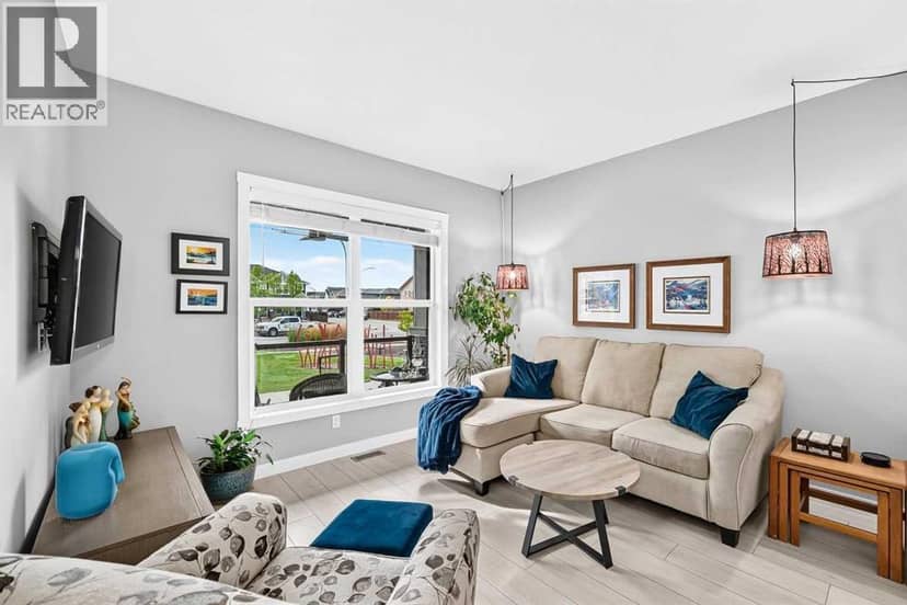 1213 Midpark Lane SW — photo 13 of 40