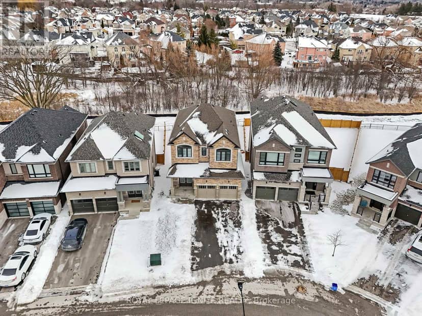 82 Closson Drive, Whitby, photo 3