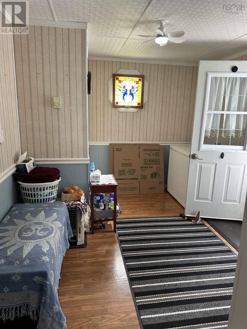 796 Highway 105 — photo 11 of 31