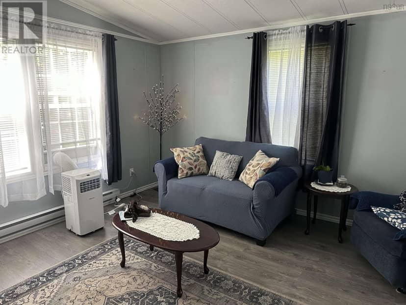 796 Highway 105 — photo 17 of 31