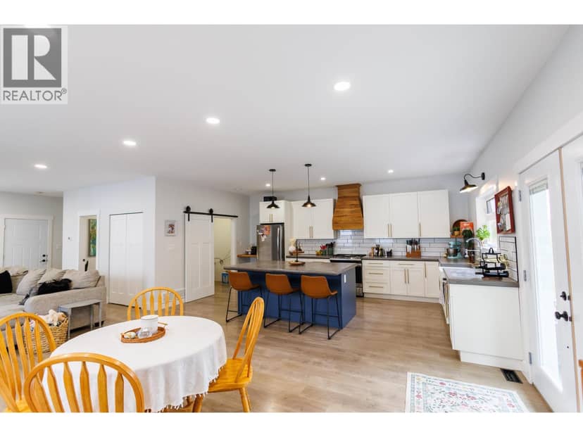 B 4005 BENNER STREET, Terrace, photo 2