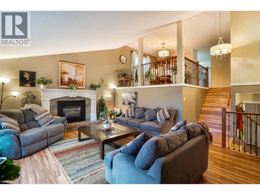 66 BANYAY STREET, Kitimat, photo 3