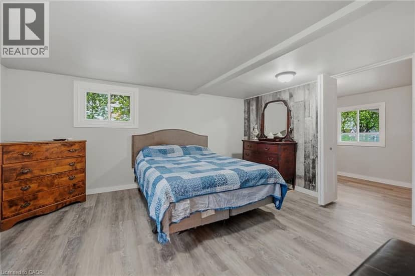 458 DAVIS Street — photo 24 of 40