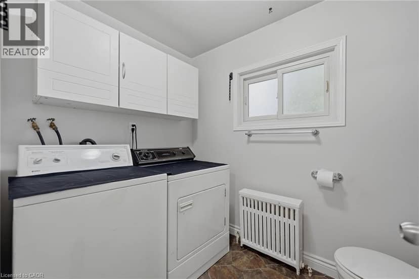 458 DAVIS Street — photo 35 of 40