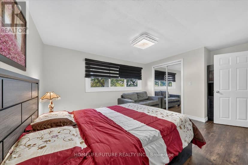 163 Labrador Drive — photo 20 of 30
