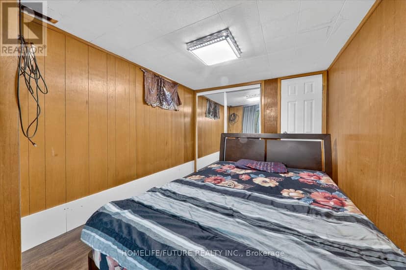 163 Labrador Drive — photo 23 of 30