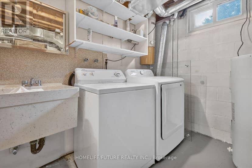 163 Labrador Drive — photo 27 of 30