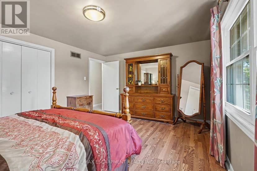 71 Margate Avenue — photo 28 of 40