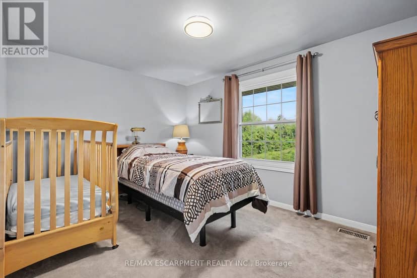 71 Margate Avenue — photo 29 of 40
