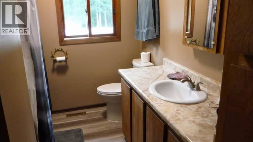 22268 Township Road 691 — photo 10 of 40