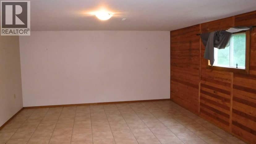 22268 Township Road 691 — photo 17 of 40