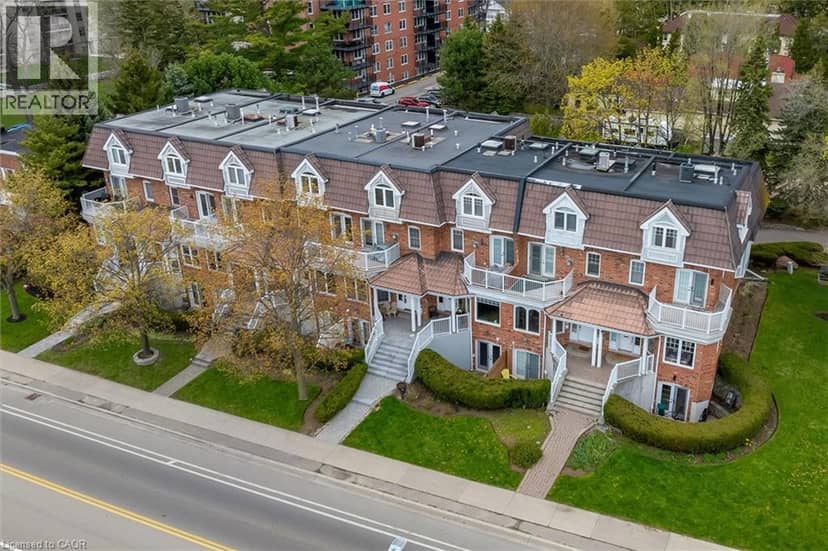 1389 LAKESHORE Road — photo 1 of 40