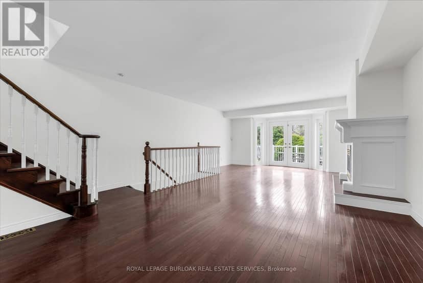 1389 Lakeshore Road — photo 30 of 40