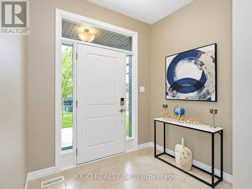 1121 Medway Park Drive — photo 12 of 40