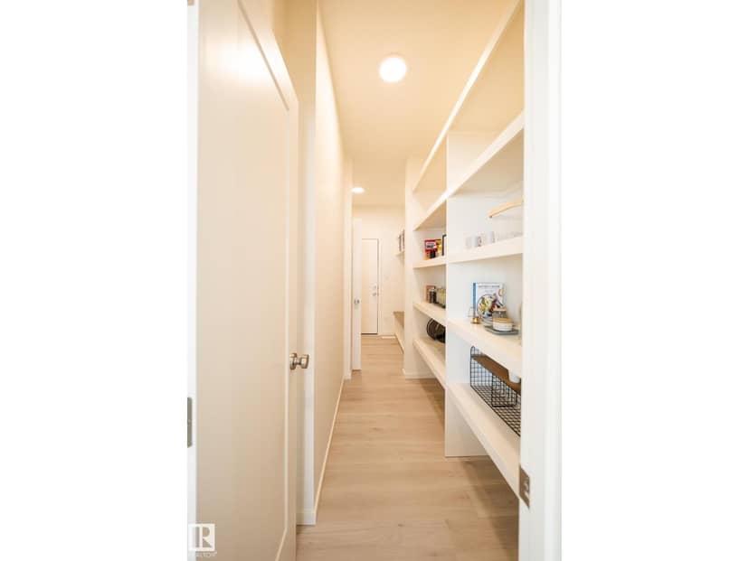 7709 174A AV NW — photo 9 of 40