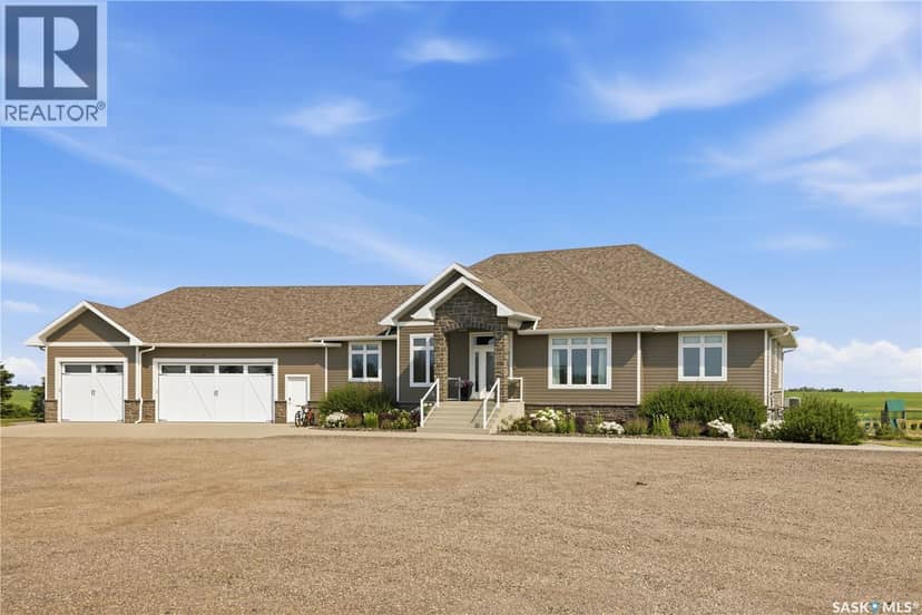 Luxury Vibank Acreage - 13.95 Acres. — photo 11 of 40