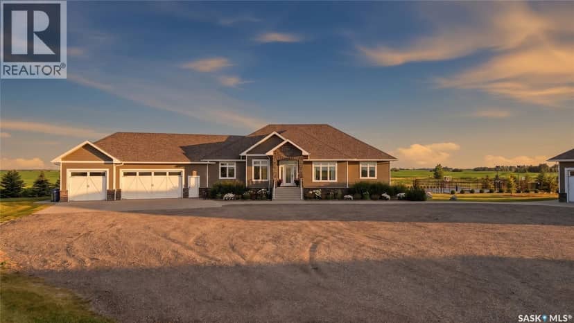 Luxury Vibank Acreage - 13.95 Acres. — photo 12 of 40