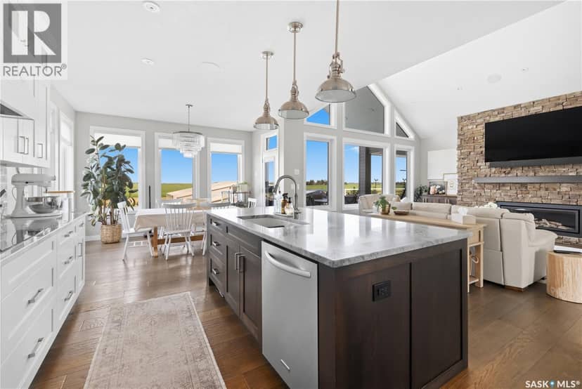 Luxury Vibank Acreage - 13.95 Acres. — photo 22 of 40