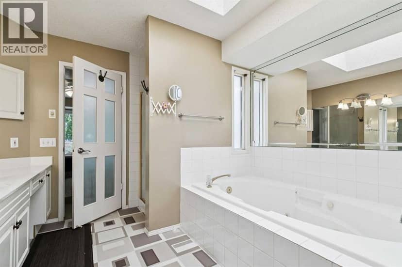 365 Sunmills Drive SE — photo 21 of 40
