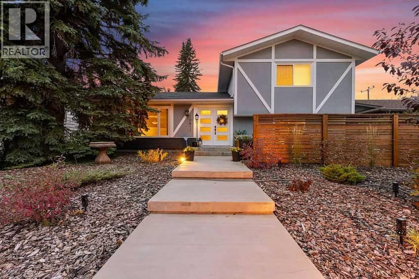 10411 Maplecreek Drive SE, Calgary