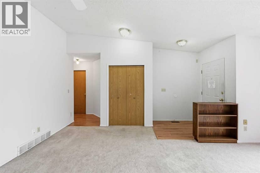60 Rundlelawn Green NE, Calgary, photo 6