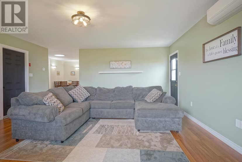 23 Heatherway Drive, Cornwall, photo 6