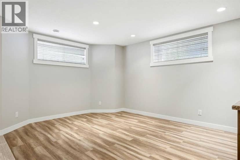 63 Hillview Road — photo 31 of 40