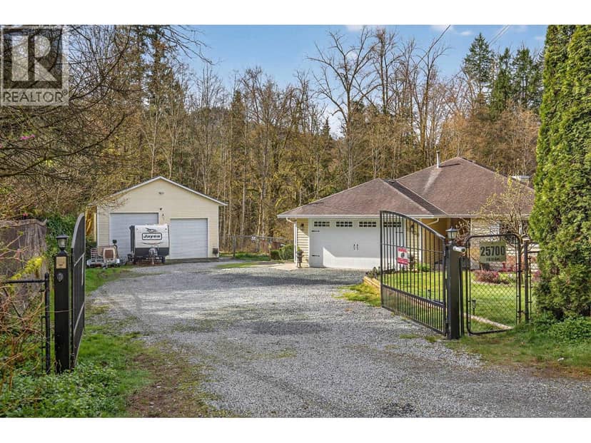 25700 116 AVENUE, Maple Ridge