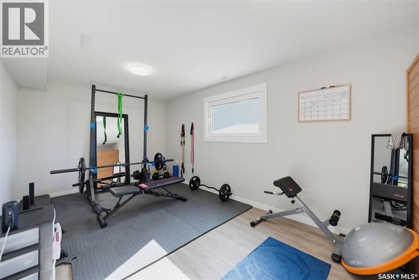 25 Capilano Drive — photo 27 of 40