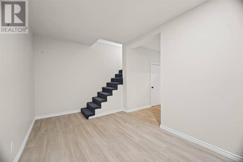 11 Steer Street — photo 18 of 28