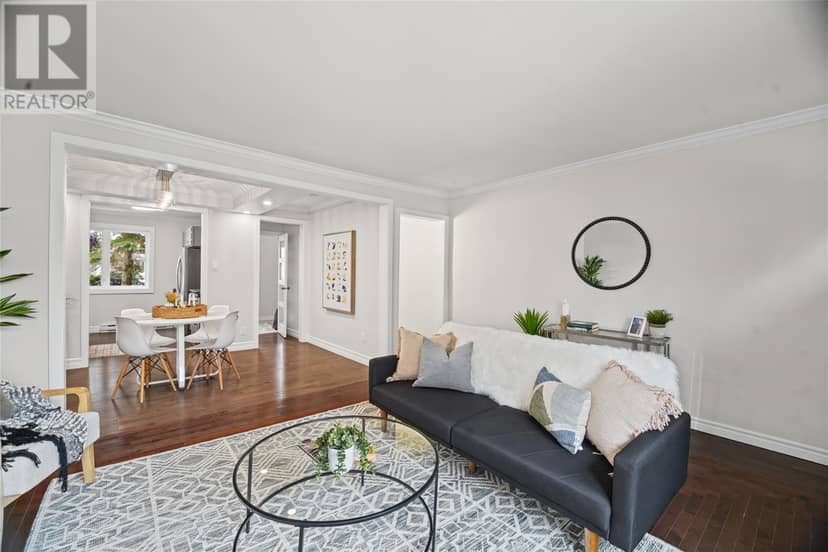 11 Steer Street — photo 6 of 28