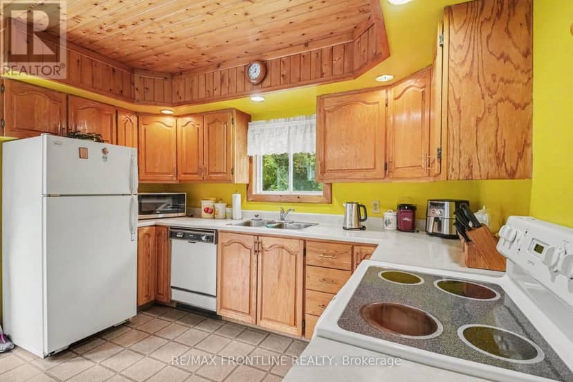 139 Port Elmsley Road — photo 13 of 40