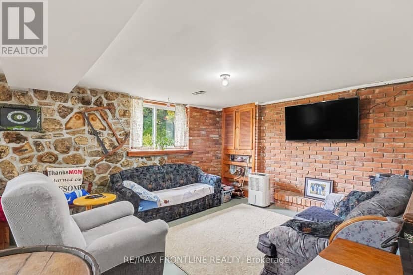 139 Port Elmsley Road — photo 26 of 40