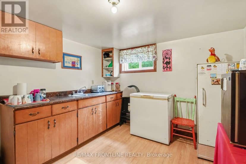139 Port Elmsley Road — photo 29 of 40