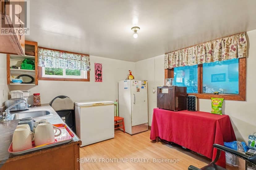 139 Port Elmsley Road — photo 30 of 40