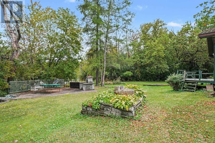 139 Port Elmsley Road — photo 31 of 40