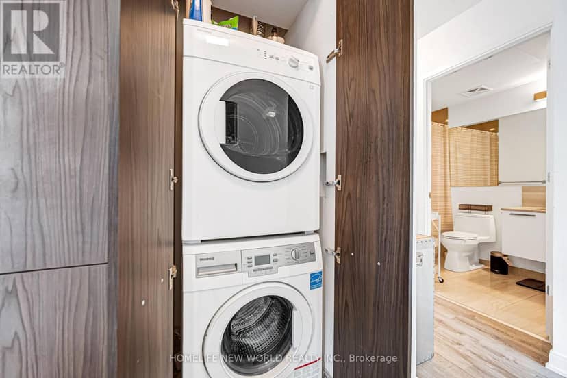 1103 - 50 Charles Street E — photo 25 of 34