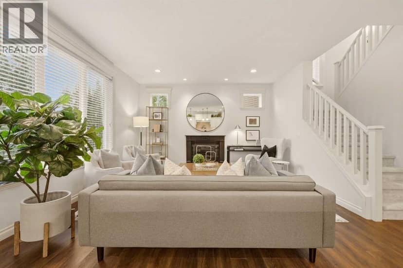 68 Auburn Sound Terrace SE — photo 12 of 40