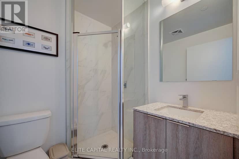 740 - 31 Tippett Road — photo 11 of 15