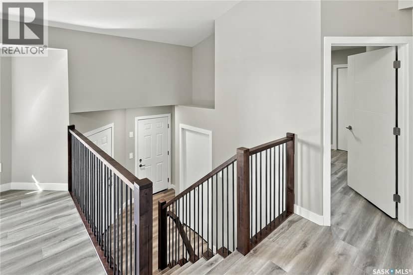 246 Sutter PLACE — photo 3 of 40