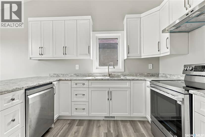246 Sutter PLACE — photo 11 of 40