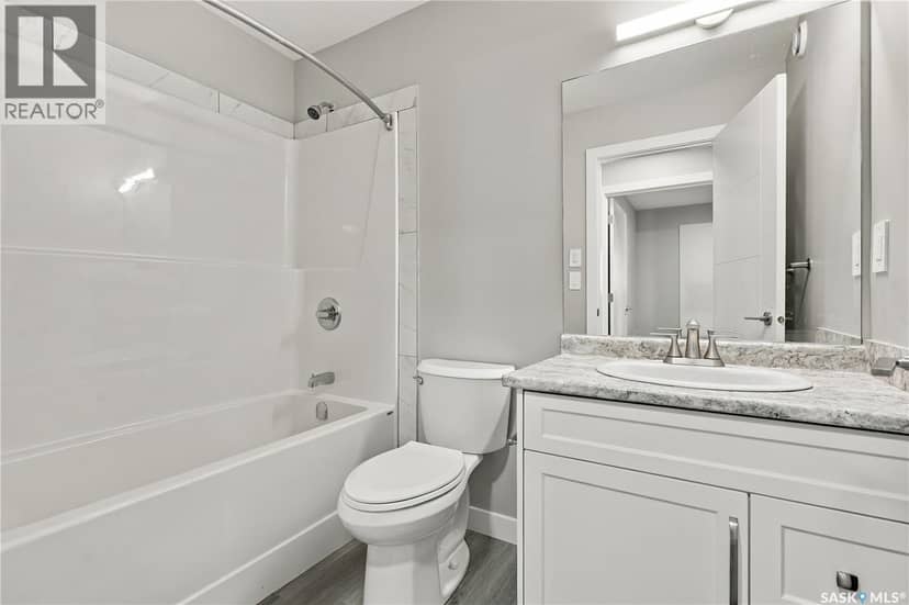 246 Sutter PLACE — photo 17 of 40