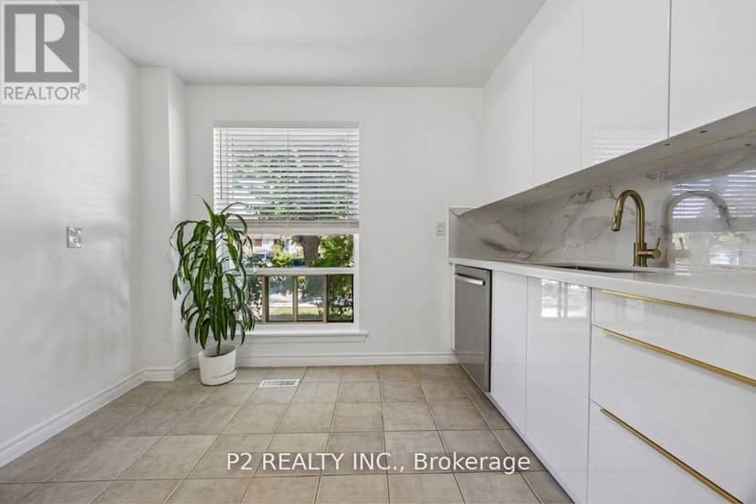 22 - 22-25 Gosford Boulevard N, Toronto, photo 2