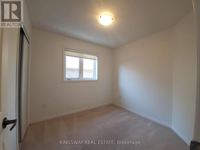 593 Remembrance Road — photo 17 of 34