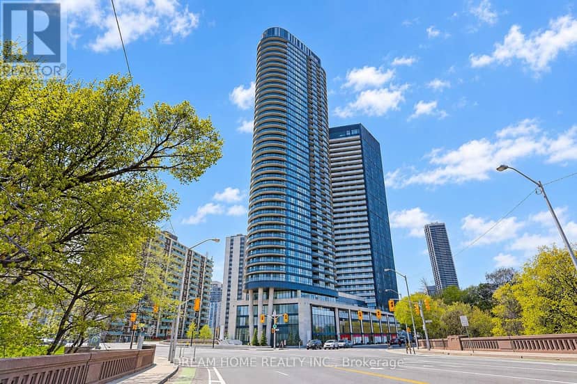 1622 - 585 Bloor Street E, Toronto