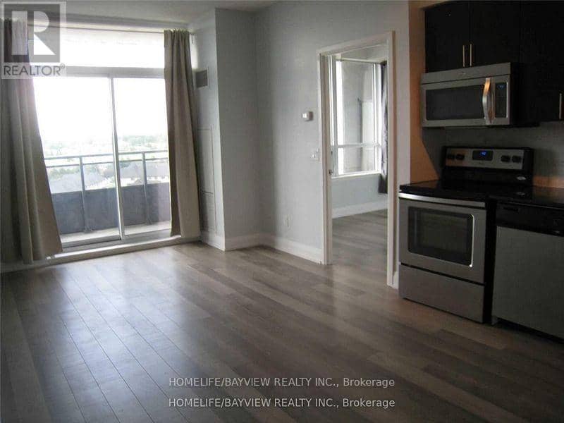 1003 - 85 North Park Road — photo 23 of 34