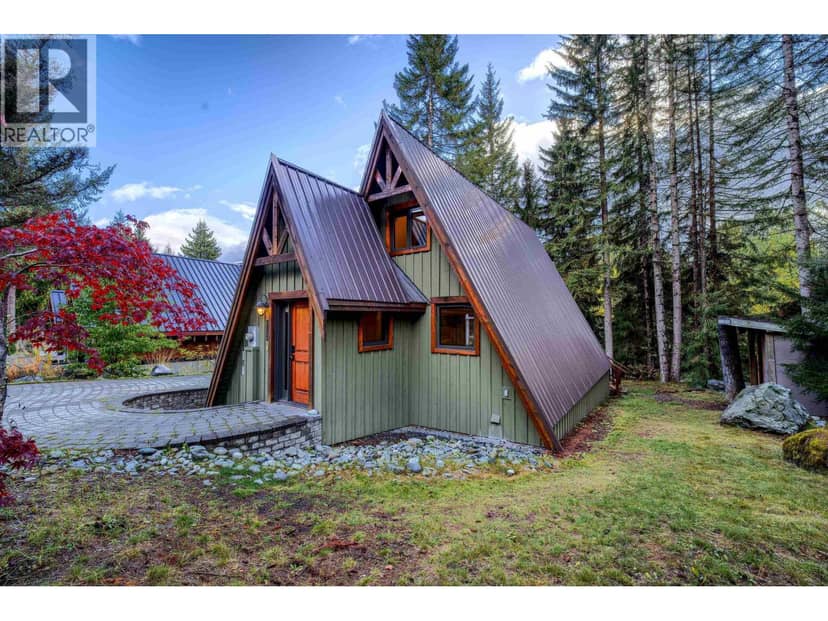 7102 NESTERS ROAD, Whistler